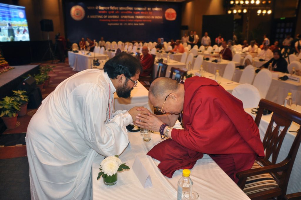 Pujya Gurudevshri Rakeshji with H. H. the Dalai Lama